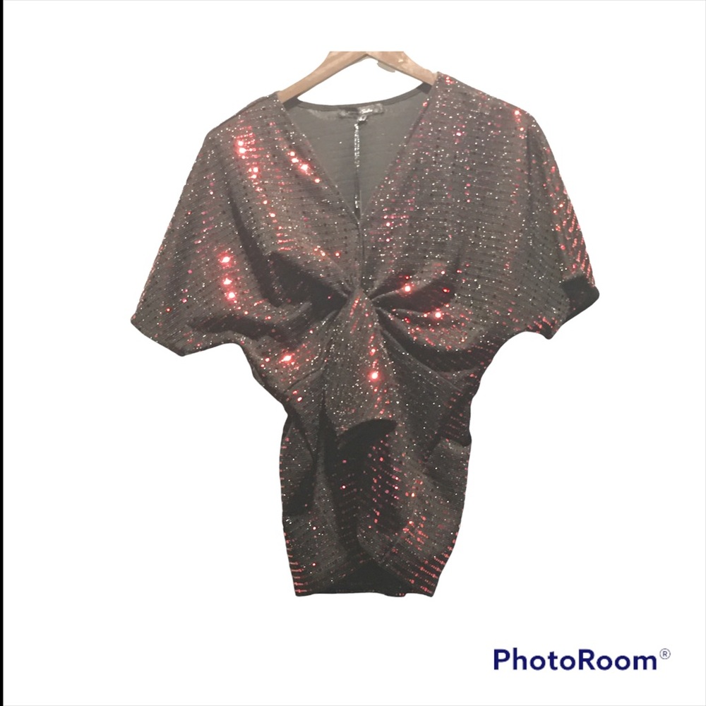 Sloane and Sadie. Red and black dazzling blouse dress (Ladies)